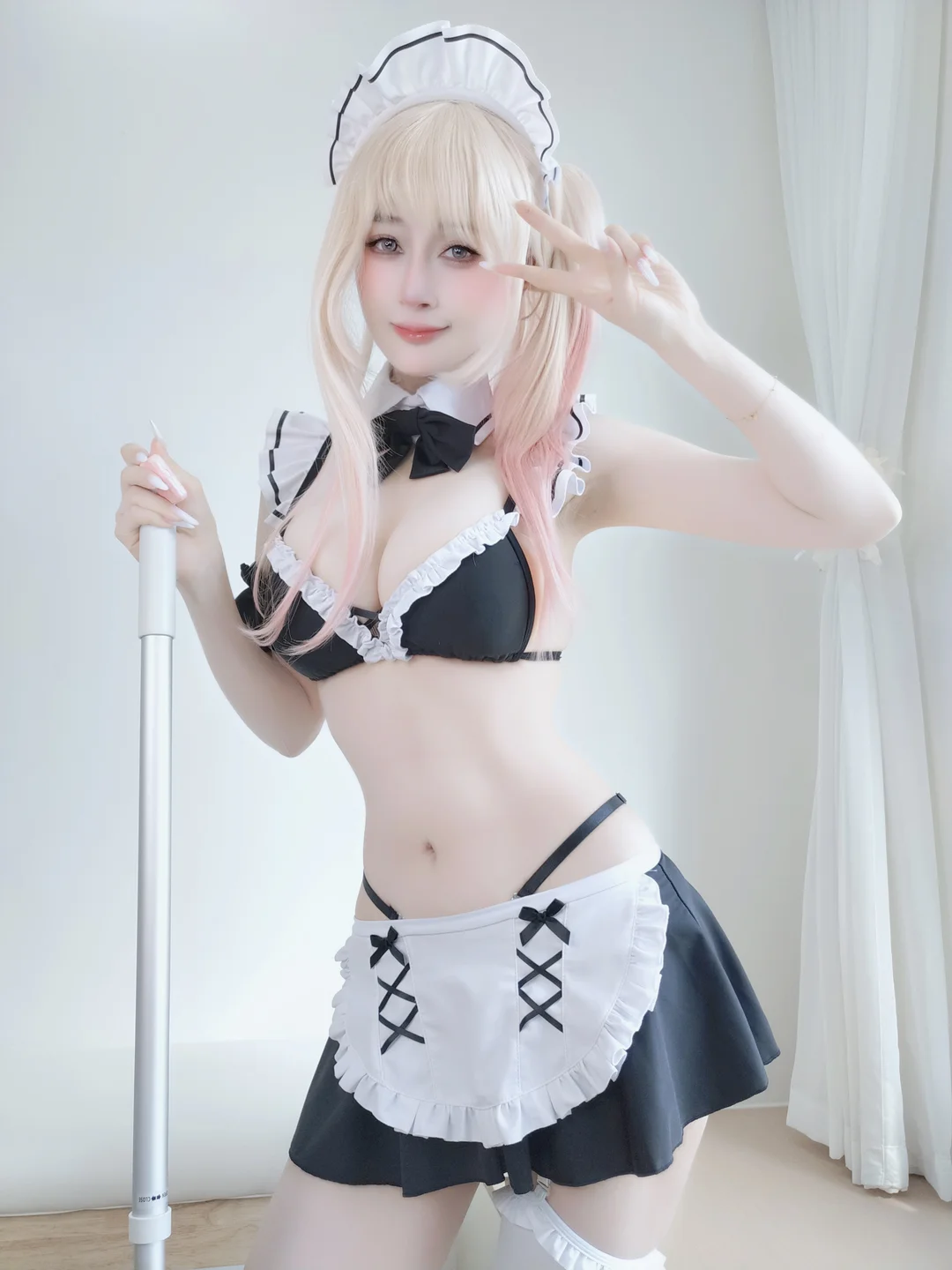 白银81 - Maid Marin [62P-171MB] tg@simisebaisi 【丝足阁】010.webp